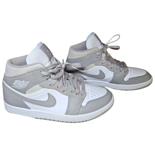 Nike Air Jordan 1 Mid College Grey 554724-082 Sz 8