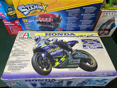 Italeri 1/6 Telefonica Movistar Honda RC211V 2003 Vintage Plastic