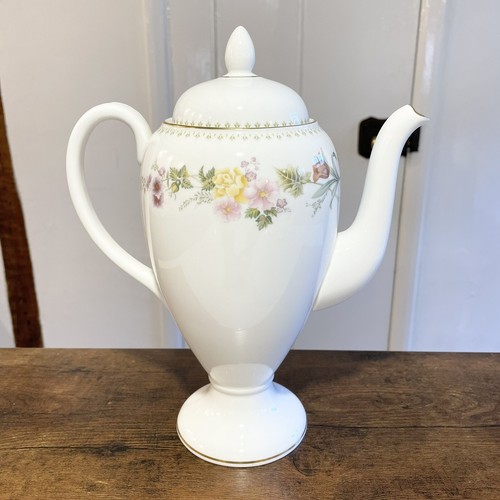 Wedgwood Mirabelle Coffee Pot Made In England Vintage R4537 Elegant Floral - Picture 2 of 8