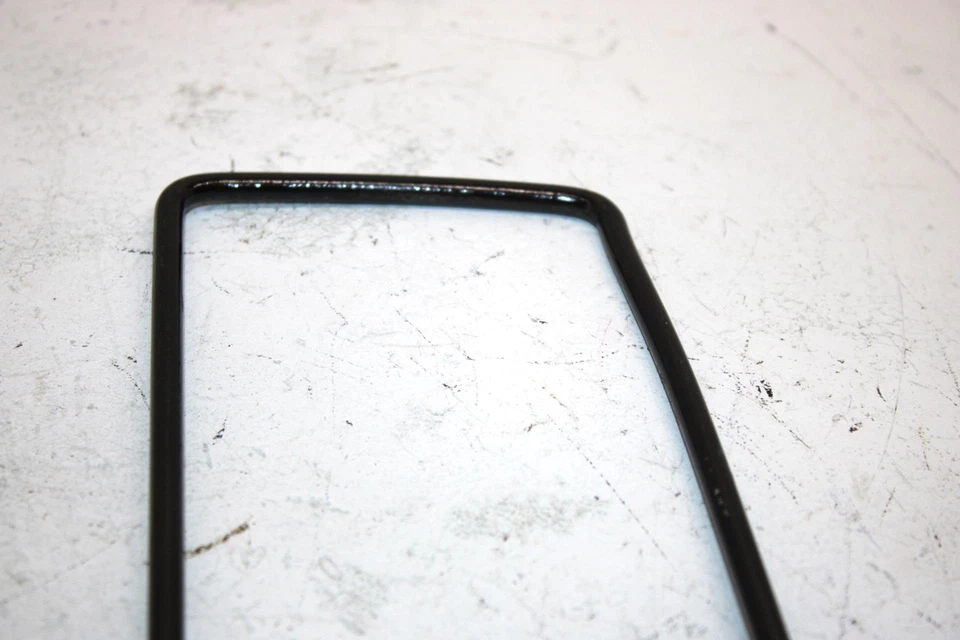 94 Yamaha Vmax 500 Le Vx500eu OEM tornillo montaje 84N-82133-00-00 SY30 Foto 4 de 4