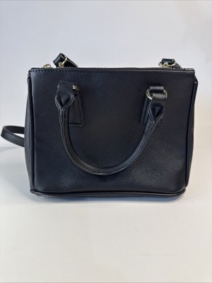 Forever 21 Chic Black Crossbody Bag with Gold Accents NWT Expandable Zipper Comp