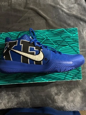 Nike Kyrie 3 Duke - 922027-001 for Sale | Authenticity Guaranteed