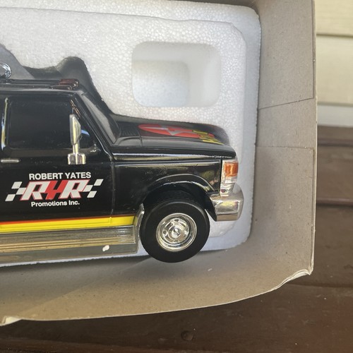 Vintage 1995 Dale Jarrett Texaco Havoline 1:24 Dually Bank metallo pressofuso nuovo con scatola - Foto 19 di 23