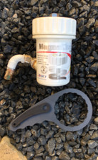 Adey MagnaClean Micro Filter in WHITE  Rare + Valves + 2 Original  ADEY SPANNERS