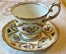 Vtg Crown Staffordshire Tea Cup  Saucer, England's Bouquet F15744