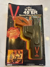 V The Resistance 45'er Sound Pistol and Holster Play Set 80's ARCO NEW
