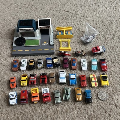 Micro Machines Loose LOT LGTI GALOOB MIX ONLY Showroom Corner gas 25LO