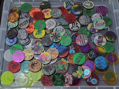 107x 90er American Game Caps und ROHKs, Plastic Slammer POGS. Riesiger Restposten.