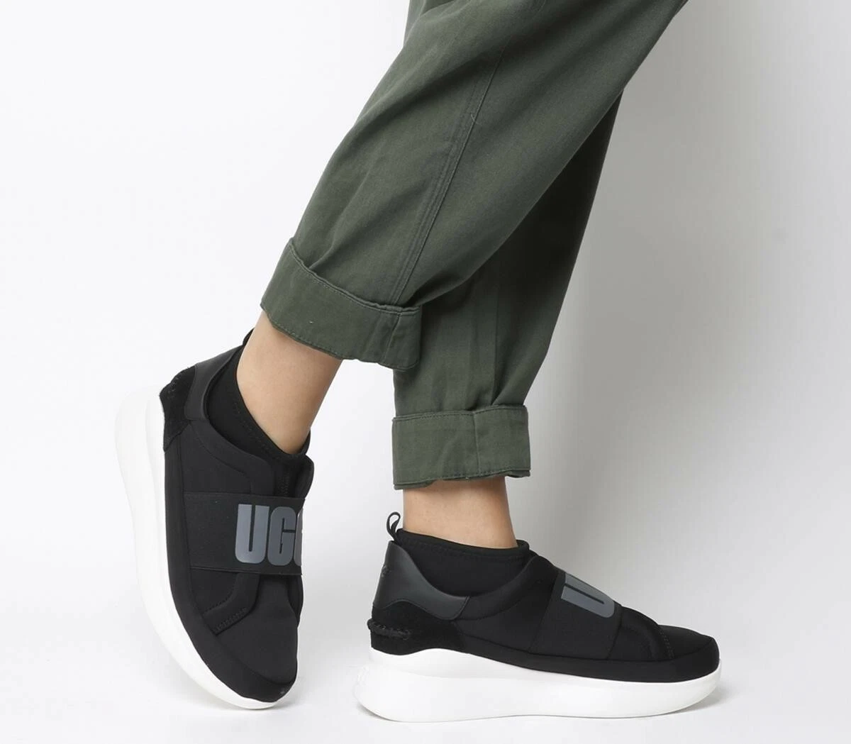 Ugg neutra sneaker best sale schwarz