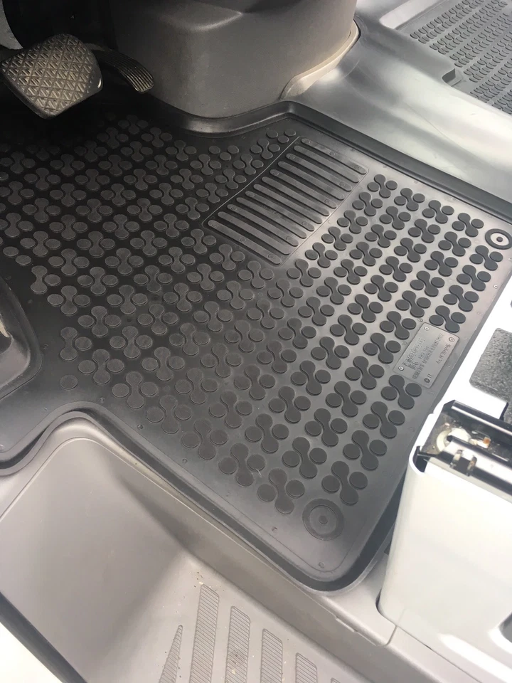 REZAWPLAST Floor Mats for Freightliner Sprinter 2007-2022 Cargo Van RV Camper - Imagem 2 de 4