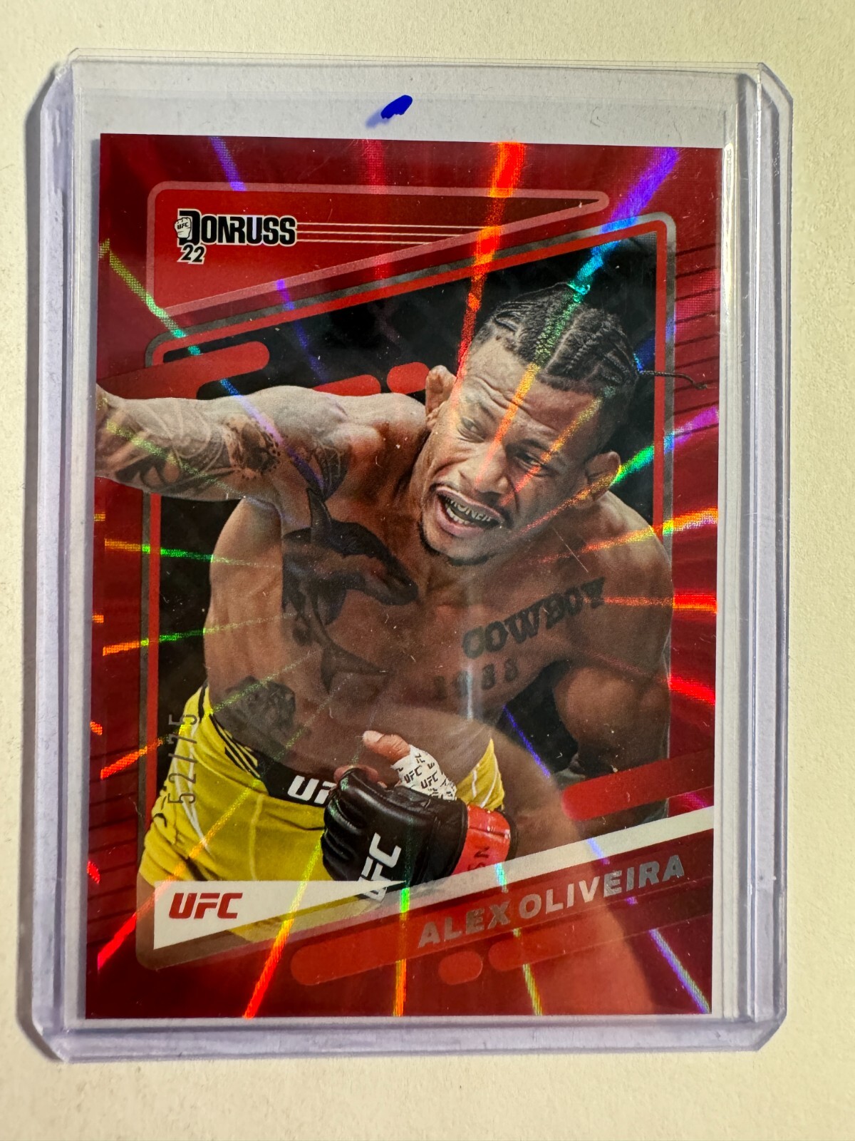 K168,096 - 2022 Donruss UFC Holo Red Laser #194 Alex Oliveira #/75