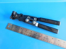 OCCASION, PINCE À BOTTE (TYPE OREILLE) USA