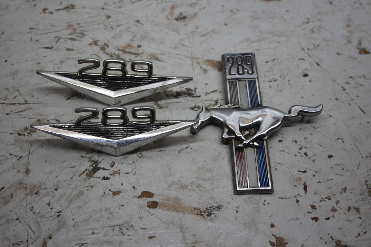 Vintage 1967-68 Mustang Pony 289 Left/ Side Fender Emblems