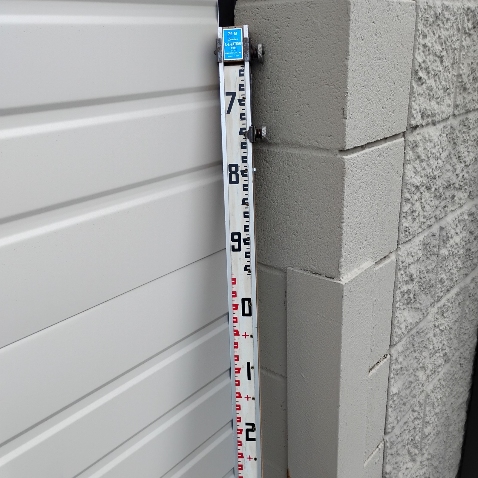 Lenker 79-M L-E-VATION Surveying Rod Leveling Measuring Ruler Grade Rod 26