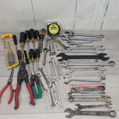 Mixed Hand Tool Mechanic Lot Of  Screwdrivers , Wrenches & Pliers Made In USA 
