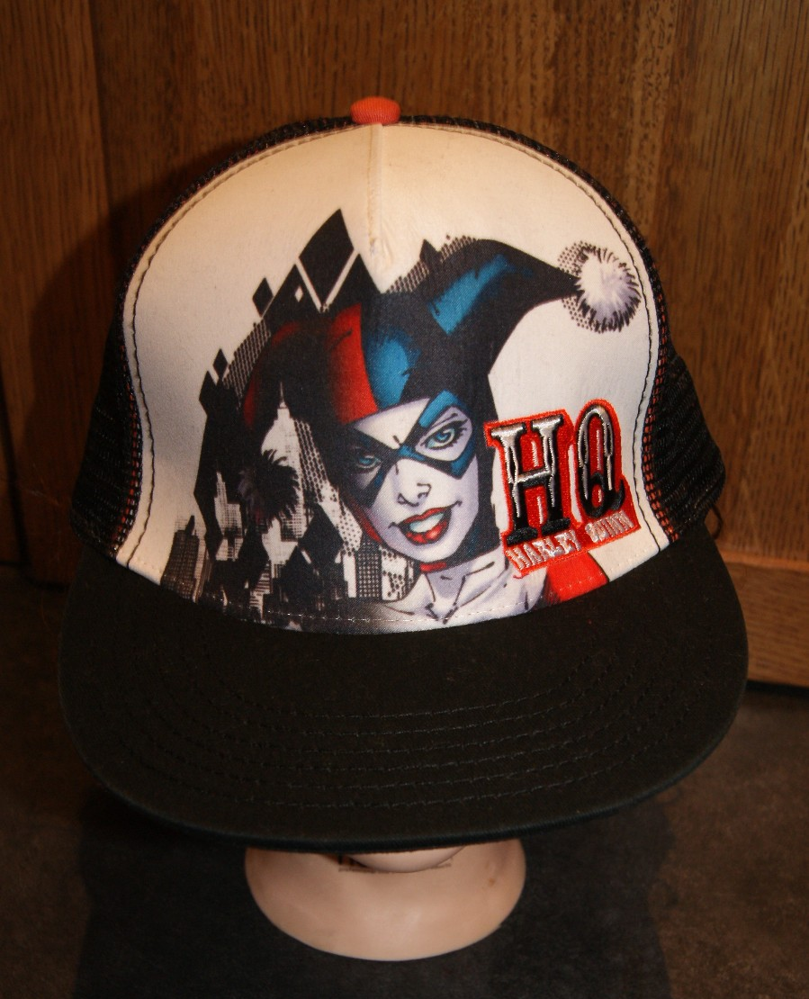 DC Comics Harley Quinn Mens Snapback Hat Trucker Flat Bill  display picture 1