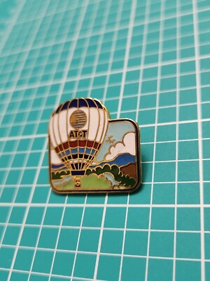 Vtg 1988 Off N Flying ATT  Hot Air Balloon Gold Tone Lapel Pin