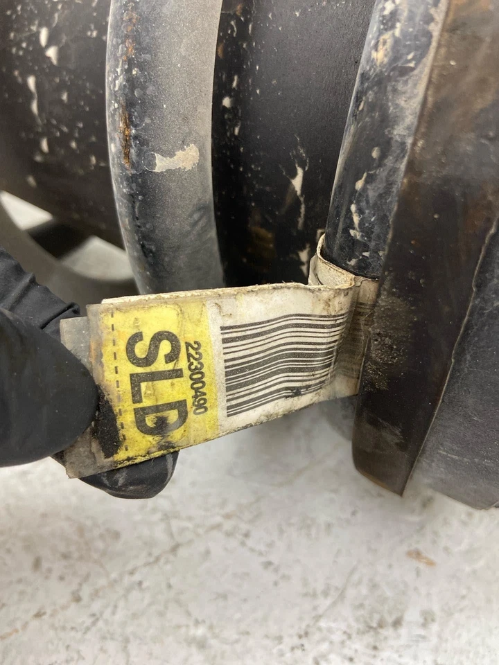 2015-2020 ESCALADE ESV (A) FRONT RIGHT OR LEFT SIDE STRUT AIR SHOCK ABSORBER 77K - Imagem 4 de 4