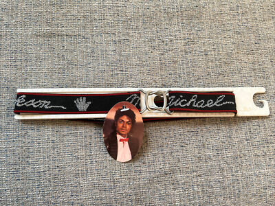 Vintage 1984 Michael Jackson Thriller Era Belt Lee NYC MJ Glove Pop Memorabilia New 1984 Michael Jackson Portrait Glitter Glove Vintage Belt  main image 3