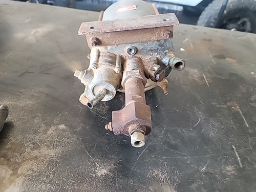 Bendix Aviation Corp. Hydrovac Brake Booster #374000 From 1955 Chevrolet - Bild 5 von 9