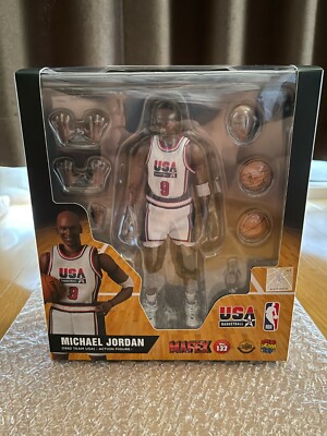 MAFEX Michael Jordan 1992 TEAM USA ジョーダン Medicom Toy MAFEX Michael Jordan 1992 Team USA