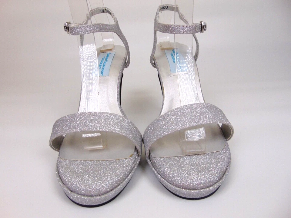 NEW! Dyeables Womens Aurora Ankle Strap Dress Sandals Size 5.0 B, Silver Glitter - Image 4 of 4
