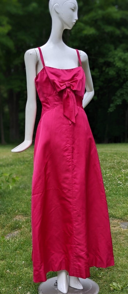 green emerald velvet dress Raspberry Pink Long Glitter Prom Dress with Ruffles Raspberry / 000