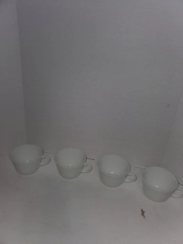 Pyrex USA Tea Coffee Cup White Mugs Set of 4 - 8 oz White Milk Glass Vintage