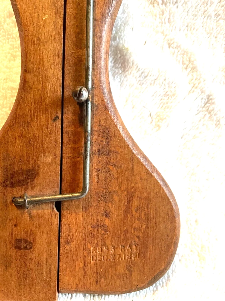 ANTIQUE TEXTILE TOOLS 1882 R.W. ROSS PATENT CARPET NEEDLE WOOD STEEL TOLEDO, OH - Image 2 of 3