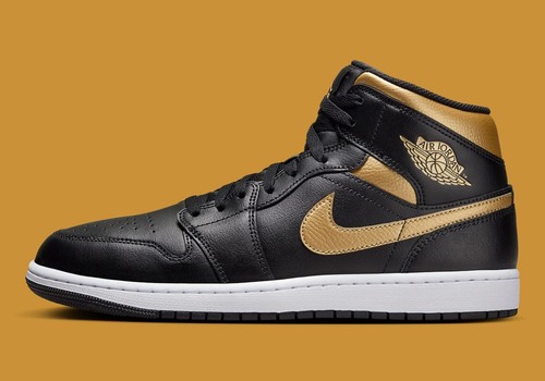 Nike Air Jordan 1 Mid Black Metallic Gold White DQ8426-071 sz 10.5 Men's Nby