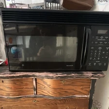 GE SpacemakerXL Over-the-Range Electric Microwave Oven Black Kitchen Appliance