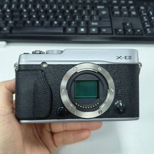 Fujifilm X Series X-E2 16.3MP Digital Camera - Silver Body 