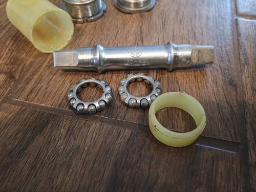 Vintage Campagnolo MC Chorus C Record Era 110 Mm 70 SS Bottom Bracket VVGC - Picture 15 of 23