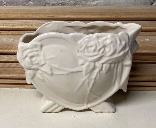 Vintage McCoy Pottery White Heart Vase Planter 1940's 6" Tall Nice Condition