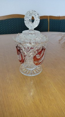 Hofbauer ''Byrdes'' Bleikristall Prunk Deckeldose Bonboniere ruby red cut to clear