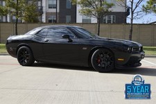 2011 Challenger SRT8 392 6SPD MANUAL RARE COMBO FRESH TRADE CLEAN