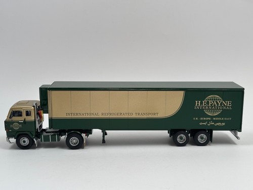 CORGI CLASSICS 1/50e H.E. PAYNE TRANSPORT LTD VOLVO F88 FRIDGE TRAILER #CC13106 - Imagen 5 de 20