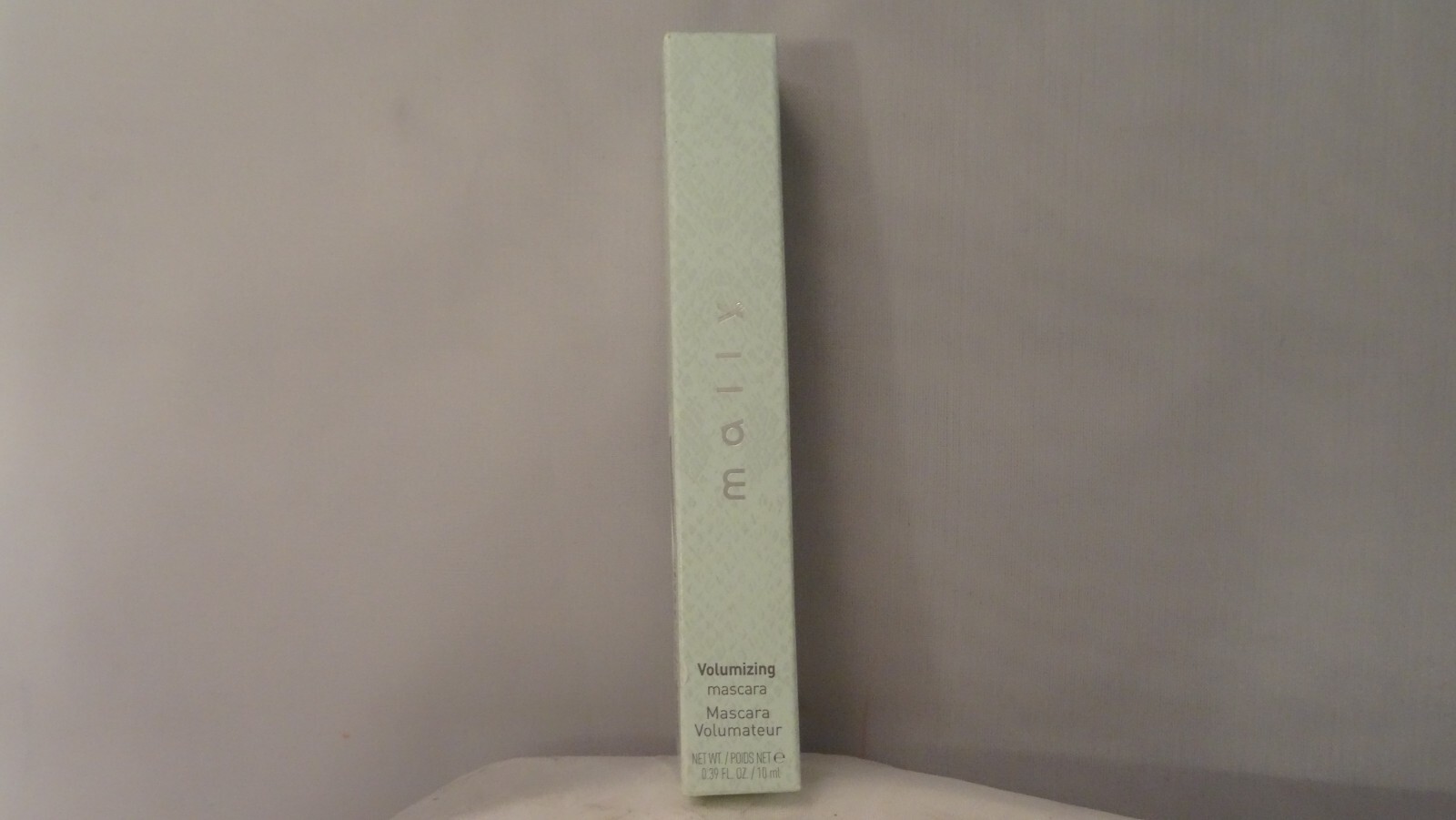 Тушь для ресниц Mally Volumizing Mascara - Черная - 0,39 унции - BNIB