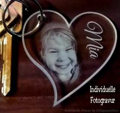 COLLAGEN MIT HERZ Anhänger Schlüssel Acrylglas + Fotogravur Geschenk Valentinstag Hochzeit Liebe