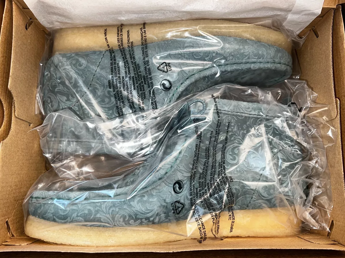 END. x Clarks Wallabees Oxford Flowers Green US SZ 9.5 DS MAKE ME