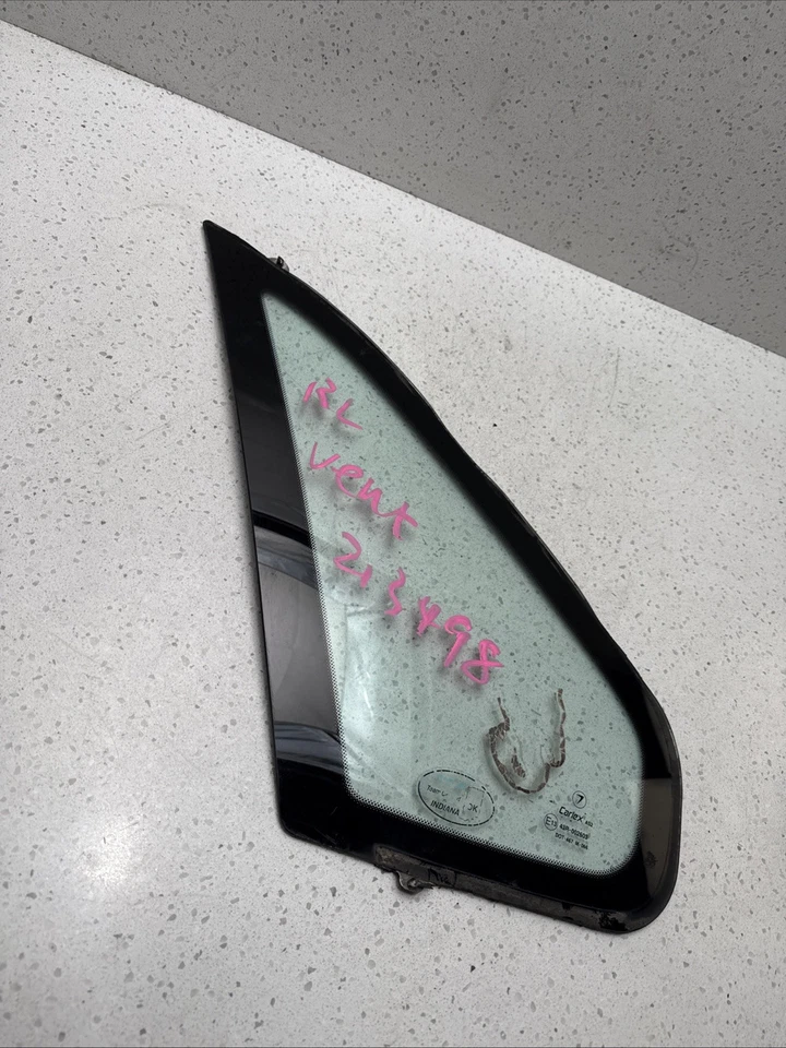 1995 Subaru Legacy Rear Driver Back Door Vent Glass Window Foto 2 de 4