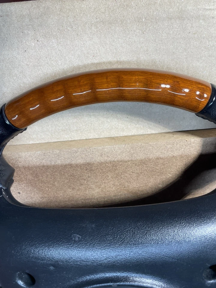 Volante Cadillac Eldorado Woodgrain 1996-2002 DeVille Seville 1996-1999 Foto 3 de 4