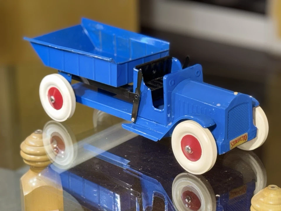 Vintage Antique 1920s Structo Pressed Steel Dump Truck Early RESTORED-WORKING! - Image 3 of 4