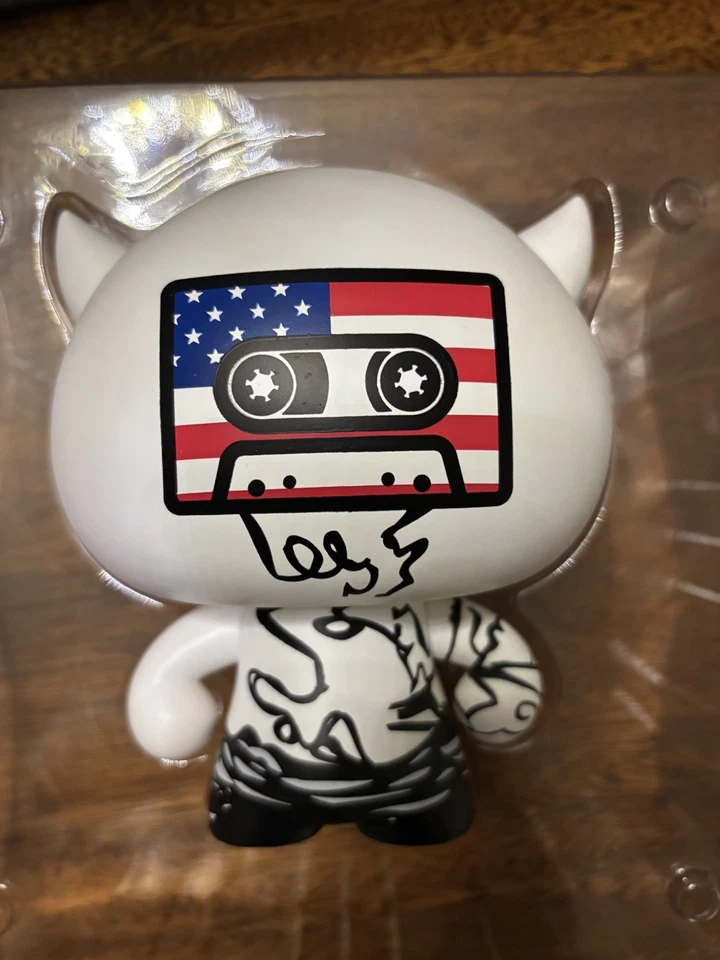 Figura Vinilo Bill McMullen Colección Magia Roja Be My Guest Serie 4 Estereotipo Foto 4 de 4