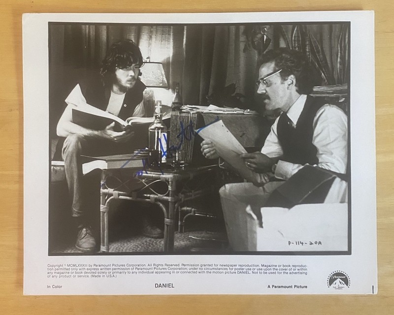 TIMOTHY HUTTON HAND SIGNED AUTOGRAPH PHOTO 8 X 10 WITH COA ACTOR