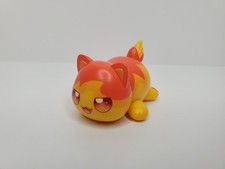 Aphmau MeeMeows Mystery Surprise Figure Litter 7 Elemental Cat : Fire Cat