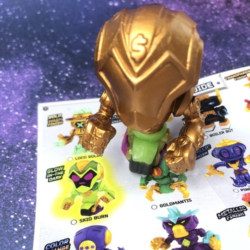Treasure X Robots Gold Mini Bot- SKID BURN - Picture 6 of 12