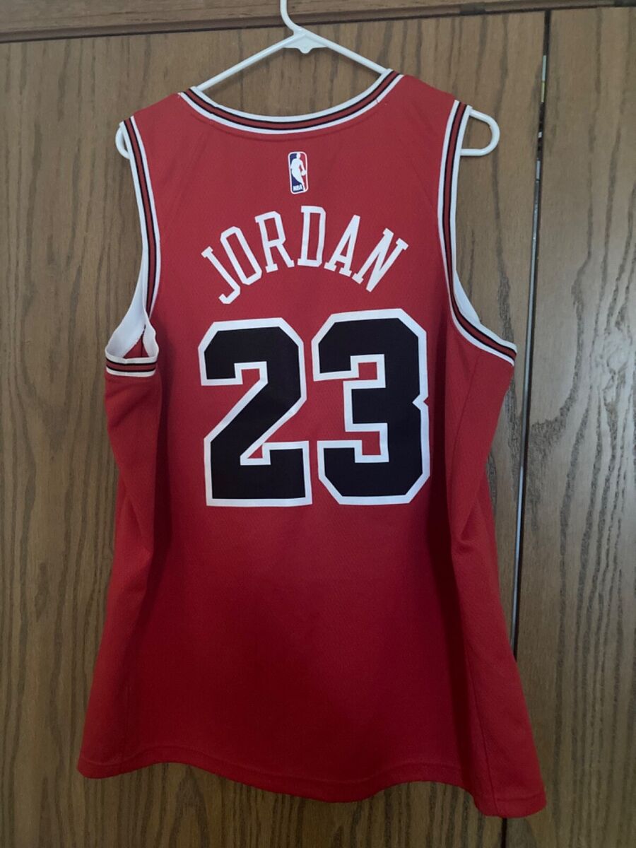 Nike Swingman Dri-Fit NBA Michael Jordan #23 Chicago Bulls Nike Swingman Dri-Fit NBA Michael Jordan #23 Chicago Bulls