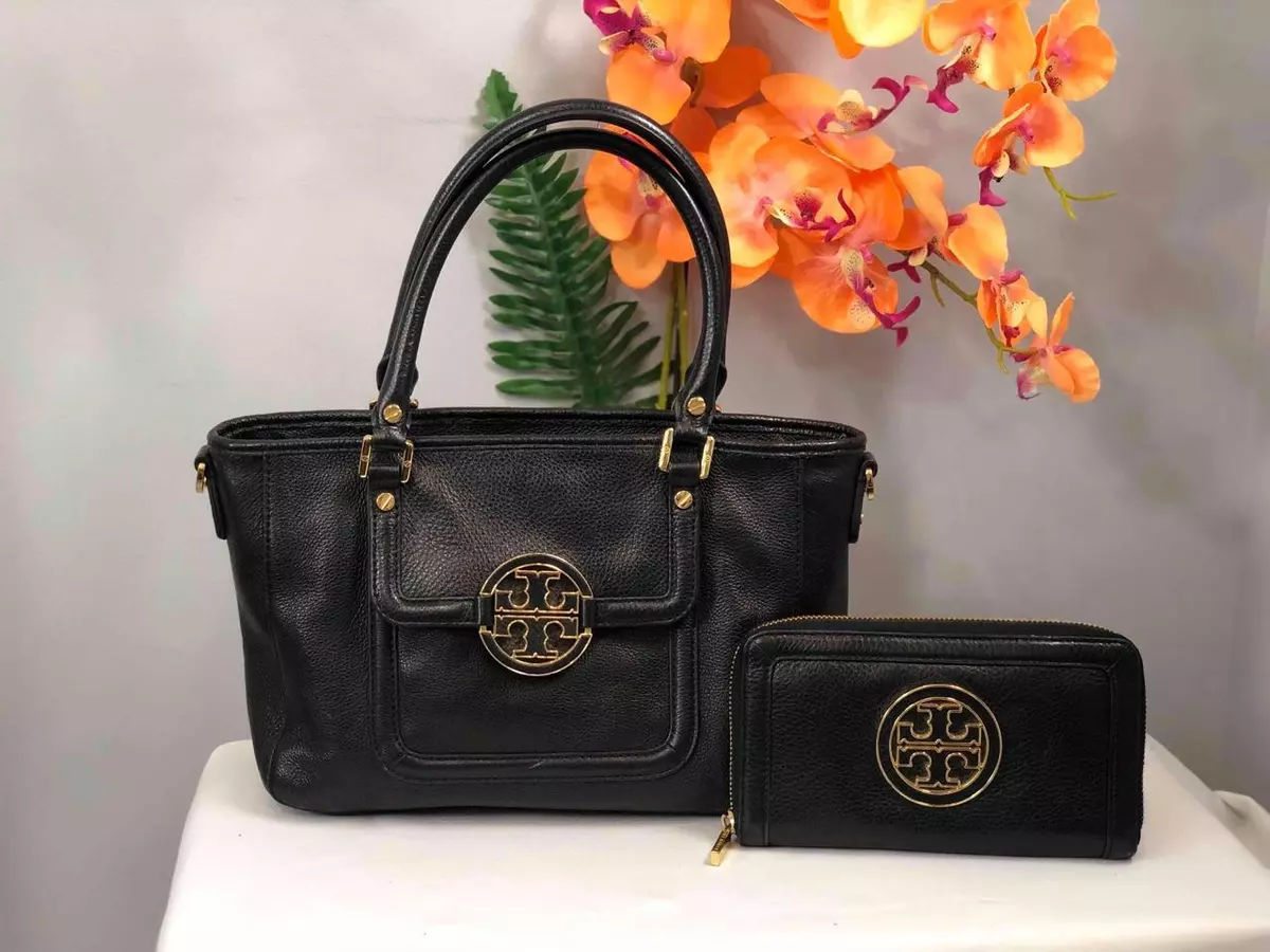 TORY BURCH Amanda Black Leather Shoulder Bag