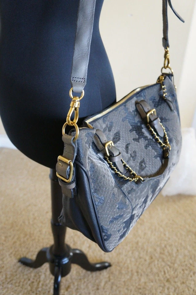 全新 Liebeskind 柏林黑色灰色眼镜蛇 Emb 皮革大号手提包 托特包 钱包 罕见 — 第 3/4 张图片